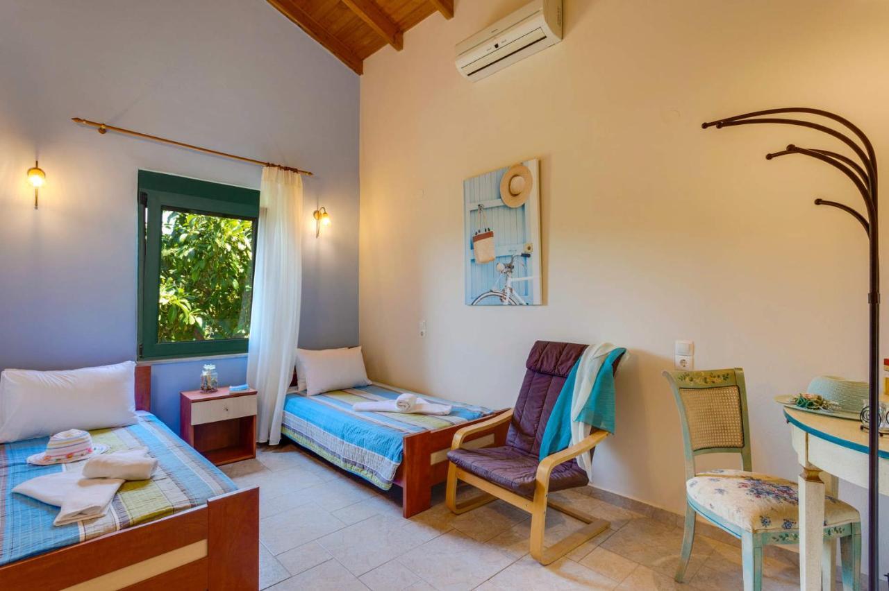Villa Chloe By Villa Plus Armenoi  Ngoại thất bức ảnh